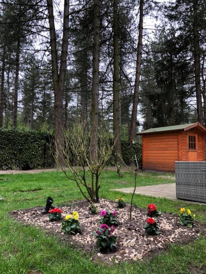 Luxe Vakantiehuis In Het Bos Overbroek Exterior photo